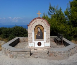Troita la locul de popas al Sfantului la intoarcerea de la Manastirea Hrisoleontisas